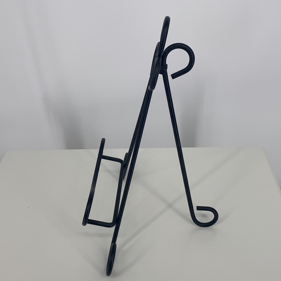 Studio Decor Black Iron Swirl Book/Photo/Art/Plate Easel Display - Picture 13 of 13